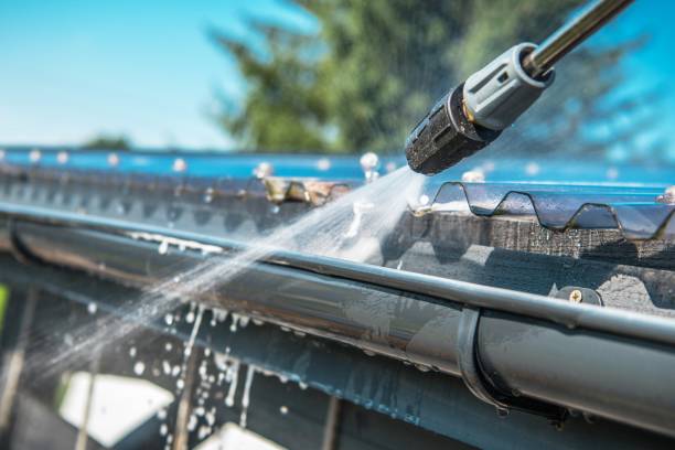 Why Choose Our Certified Pressure Washing Experts for Your Project Needs in Havana, IL?
